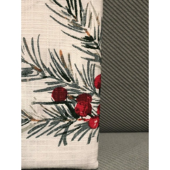 Nicole Miller Holiday Pinecone Berries Tablecloth Christmas 60x120/ 12 Napkins - Picture 7 of 10